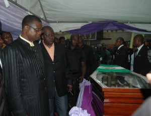 OlubayoAdefemilayinginstateatNationalStadiumLagos6
