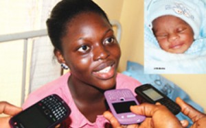 Rotimi-and-her-baby-Okikiola